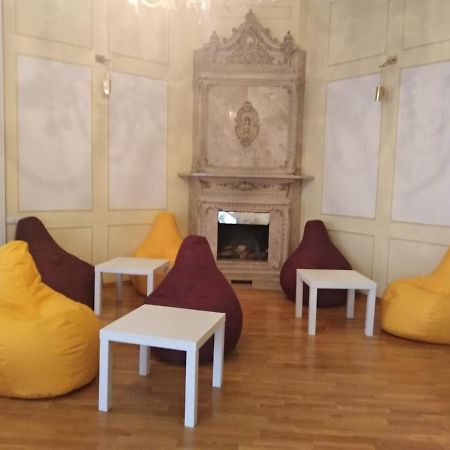 Pandeson Hostel Dniepropietrowsk Zewnętrze zdjęcie