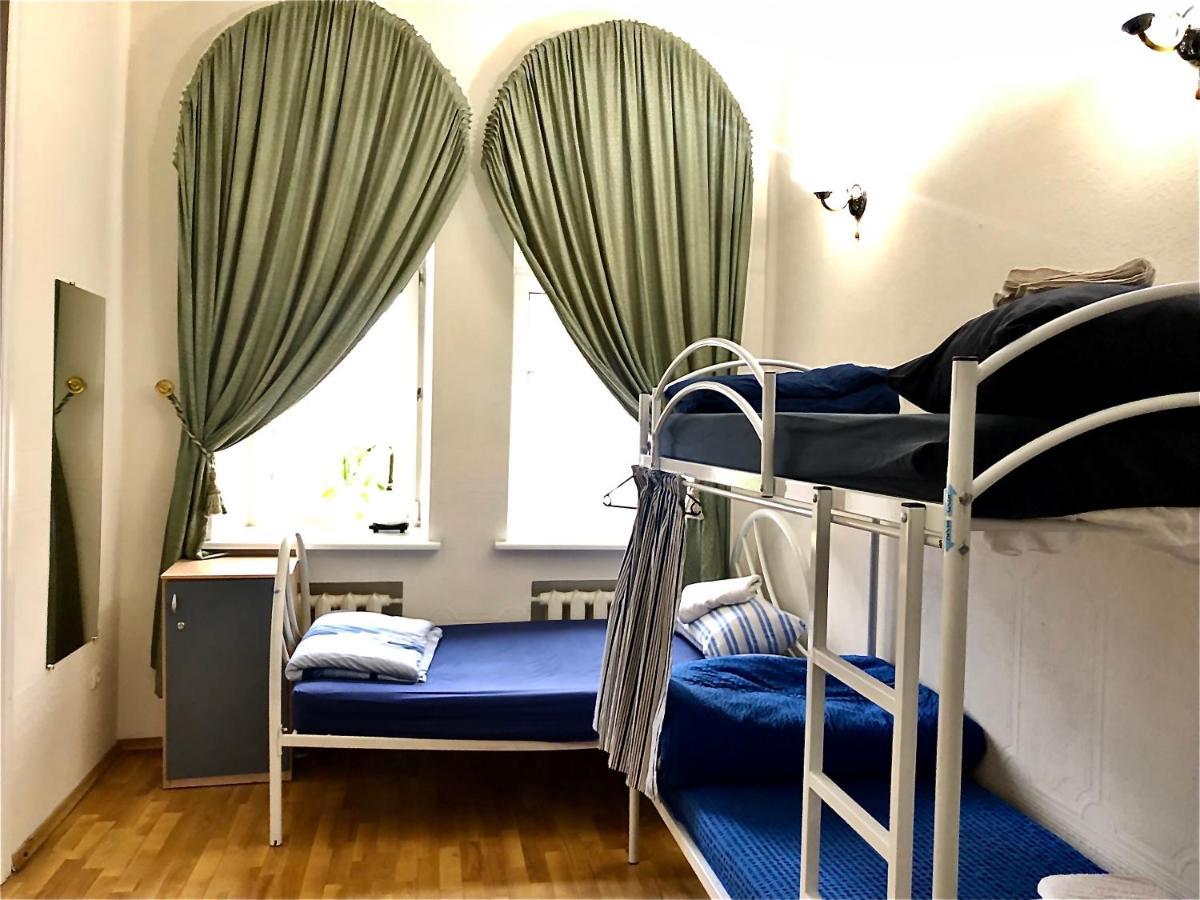 Pandeson Hostel Dniepropietrowsk Zewnętrze zdjęcie