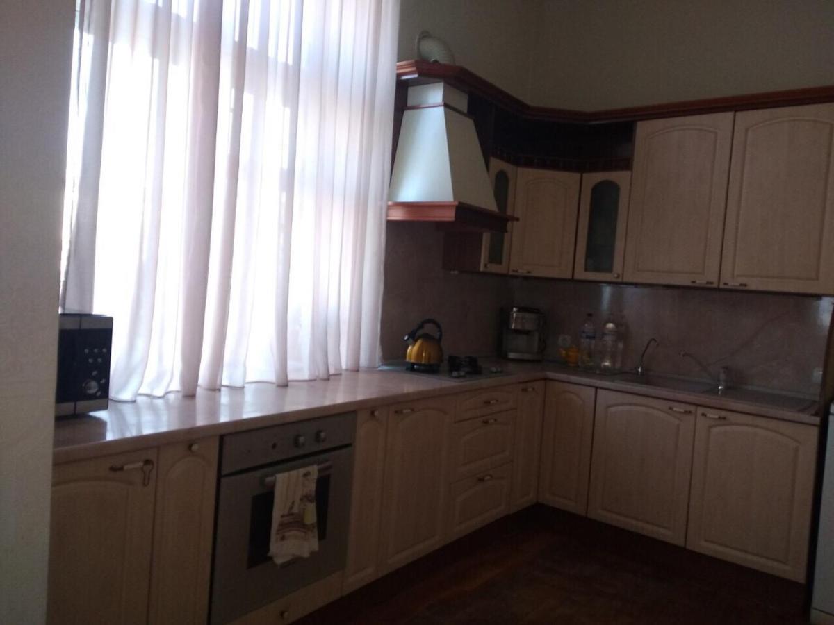 Pandeson Hostel Dniepropietrowsk Zewnętrze zdjęcie