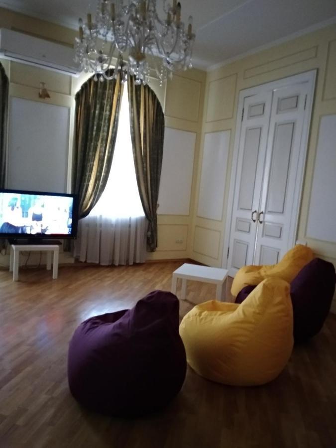 Pandeson Hostel Dniepropietrowsk Zewnętrze zdjęcie